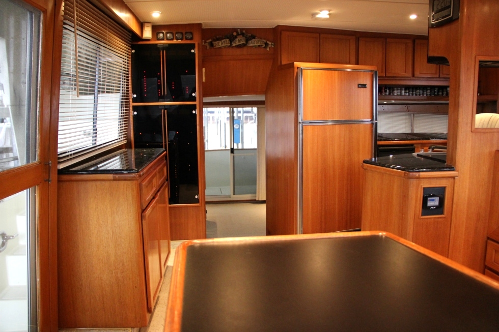 53 Pilothouse Motor Yacht  PHMY TollyCraft  For Sale  TollyCraft Yacht 