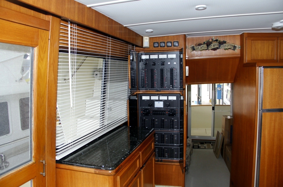 53 Pilothouse Motor Yacht  PHMY TollyCraft  For Sale  TollyCraft Yacht 