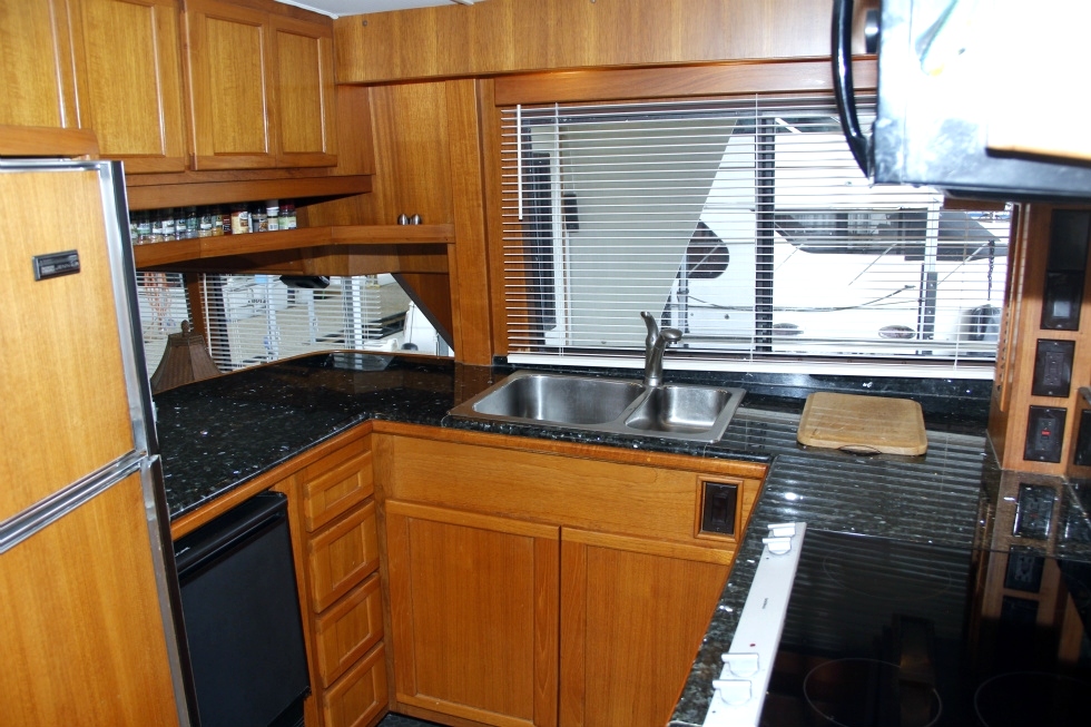 Tollycraft Galley 53 Tollycraft  Pilot House Motor Yacht  TollyCraft Yacht 