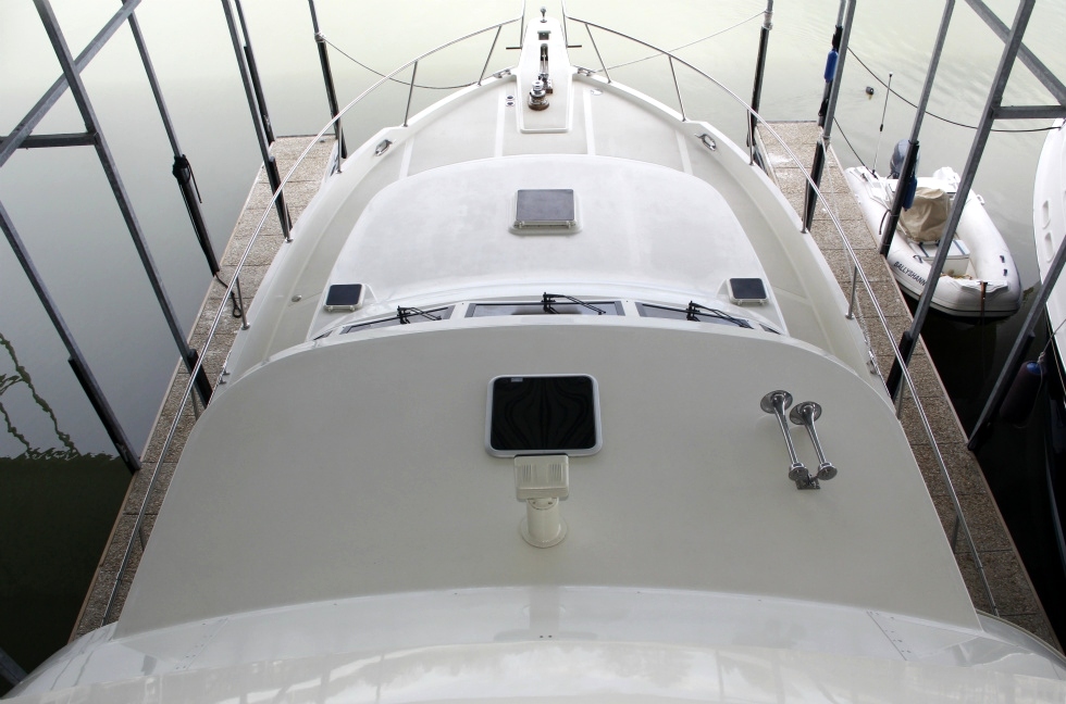 53 Tollycraft Exterior Pilothouse Motor Yacht  PHMY  TollyCraft Yacht 